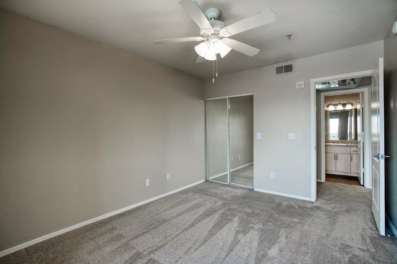 Indigo Creek - Glendale, AZ - bedroom