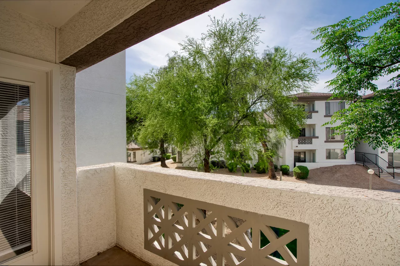 Indigo Creek - Glendale, AZ - Balcony