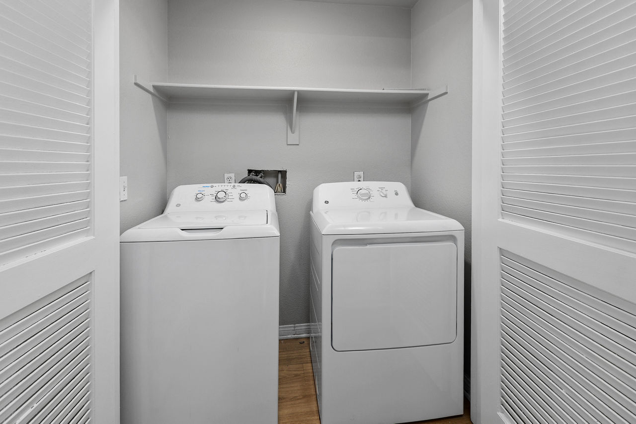 Lassalle Place – Moreno Valley, CA - laundry