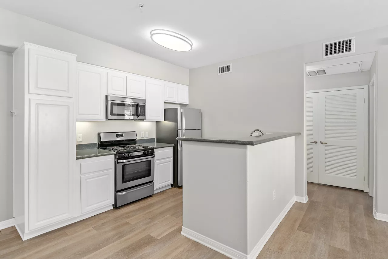 Lassalle Place – Moreno Valley, CA - Kitchen