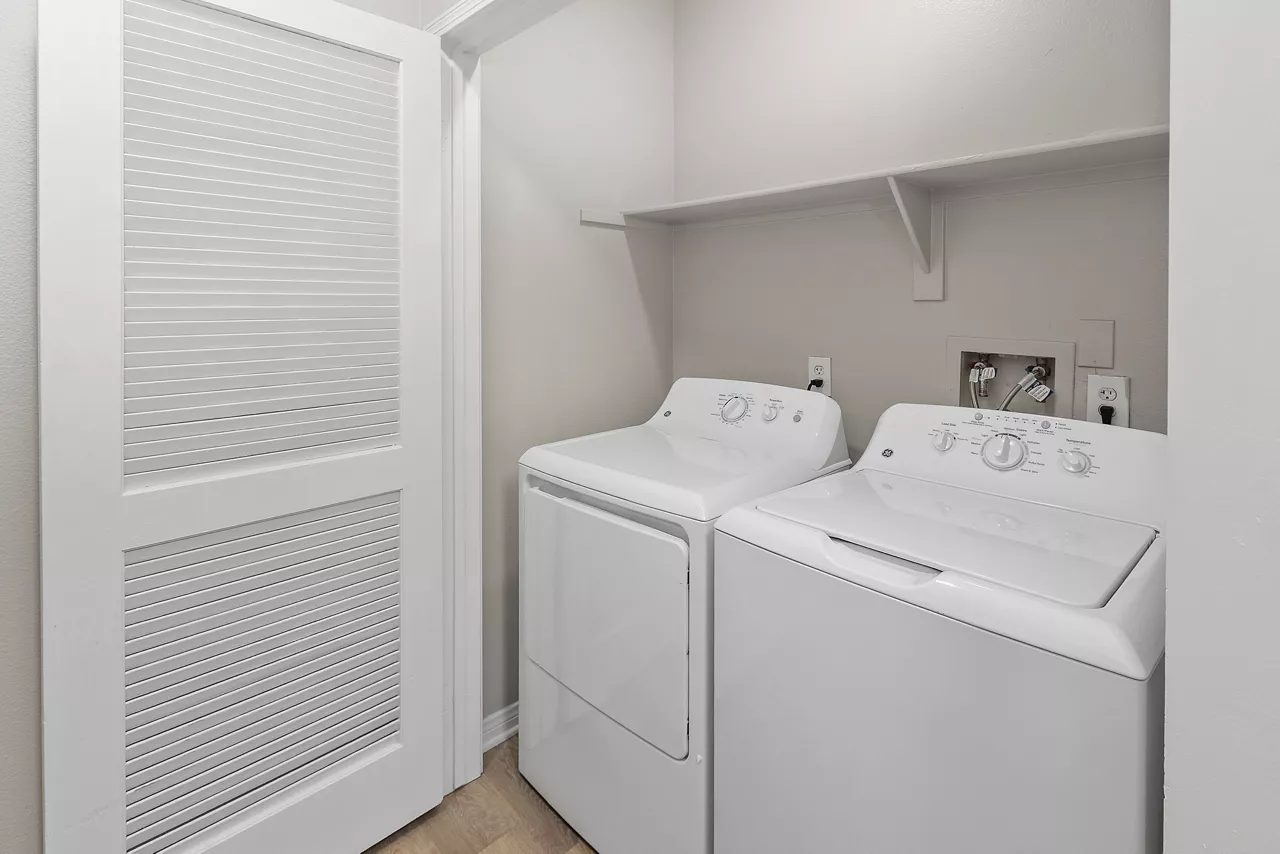 Lassalle Place – Moreno Valley, CA - laundry