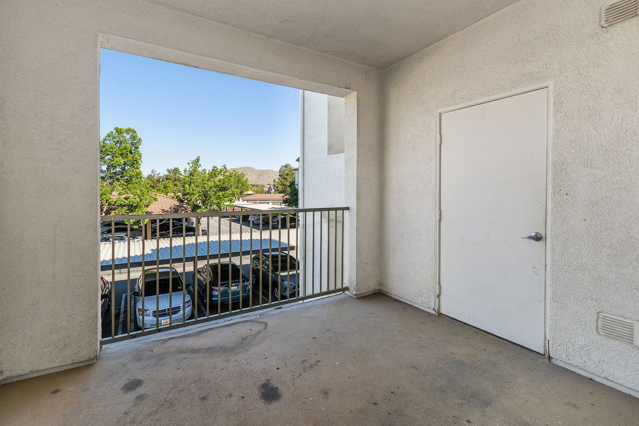Lassalle Place – Moreno Valley, CA - balcony