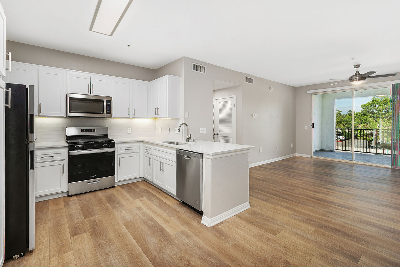 Lassalle Place – Moreno Valley, CA - Kitchen