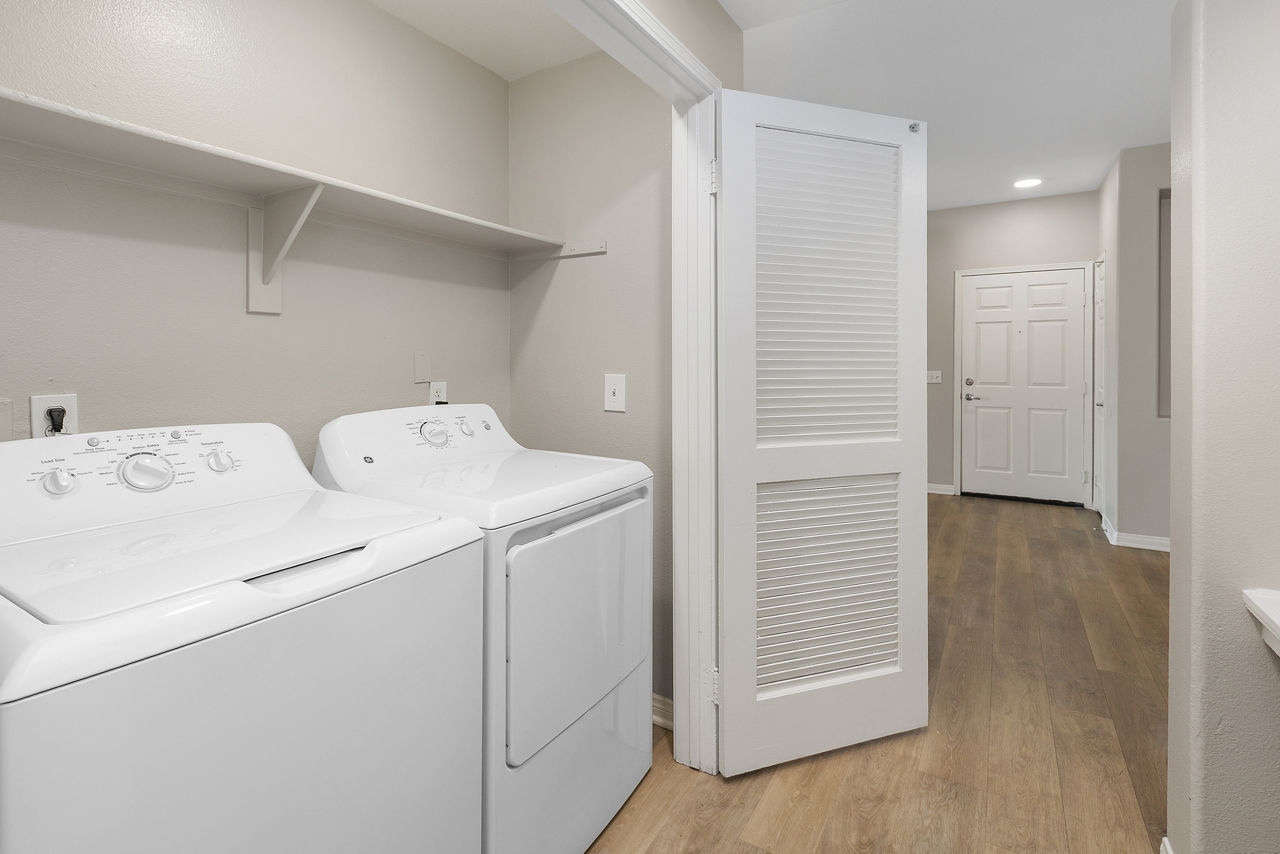 Lassalle Place – Moreno Valley, CA - laundry