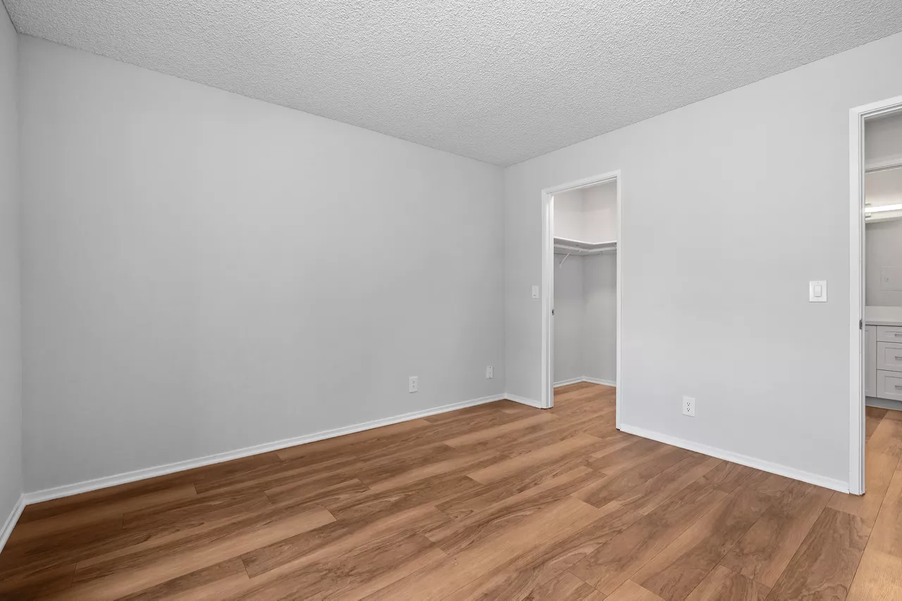 Mariners Cove - San Diego, CA - bedroom