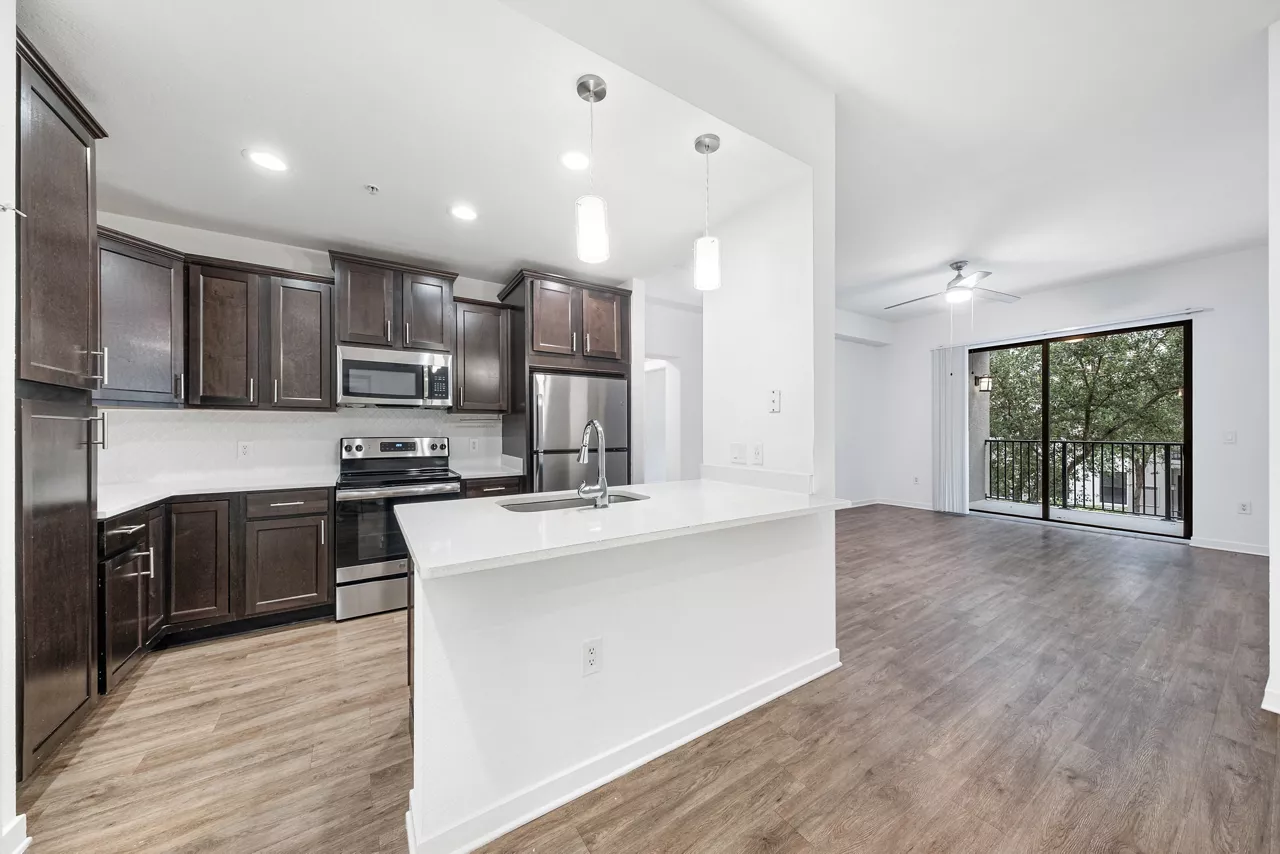 One Boynton - Boynton, FL - Living Room