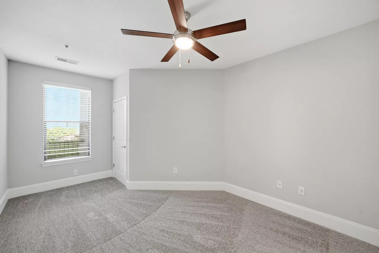 Park and Market - Raleigh, NC - Bedroom