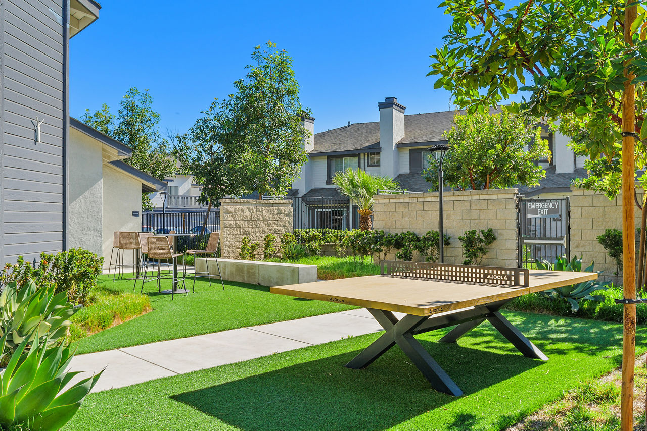 Promenade Terrace - Corona, CA - Ping Pong