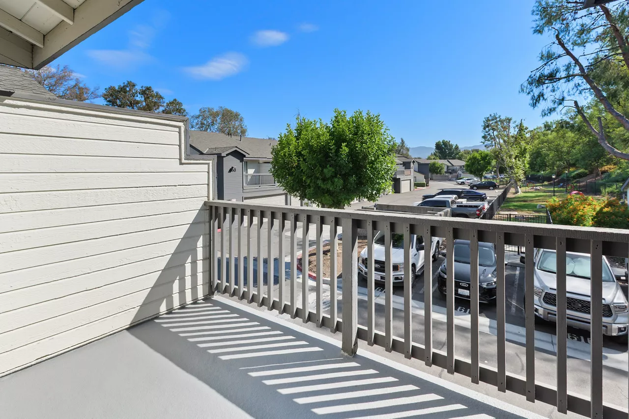 Promenade Terrace - Corona, CA - Balcony