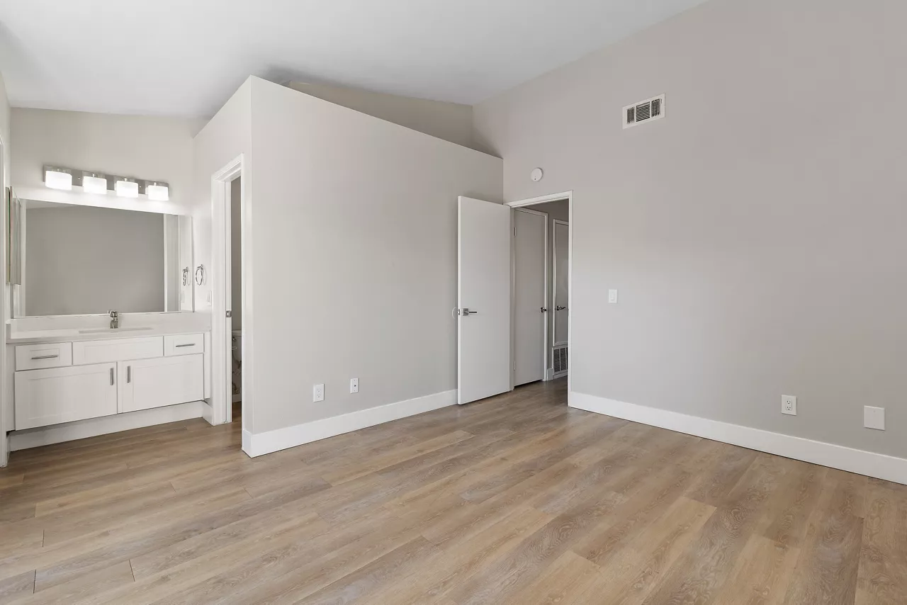 Promenade Terrace - Corona, CA - Bedroom