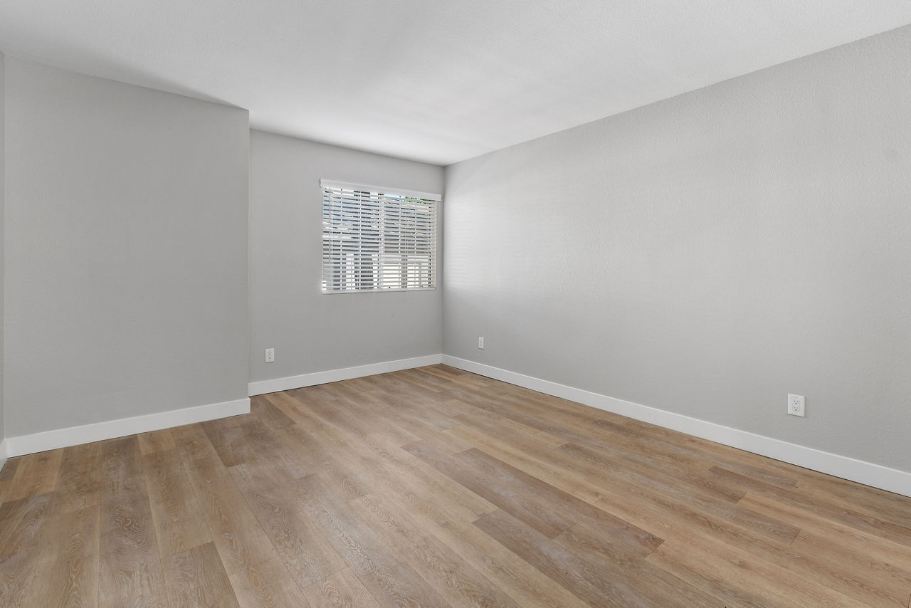 Promenade Terrace - Corona, CA - Bedroom
