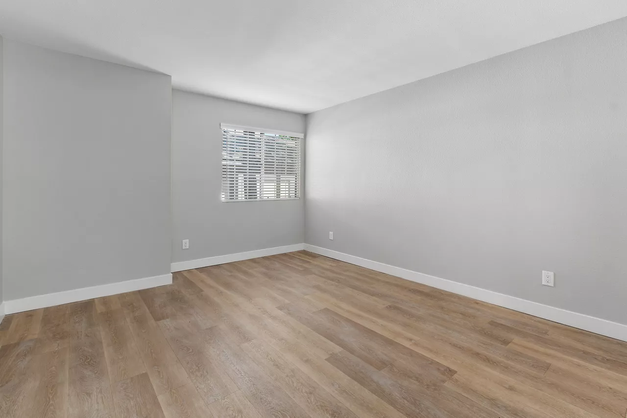 Promenade Terrace - Corona, CA - Bedroom