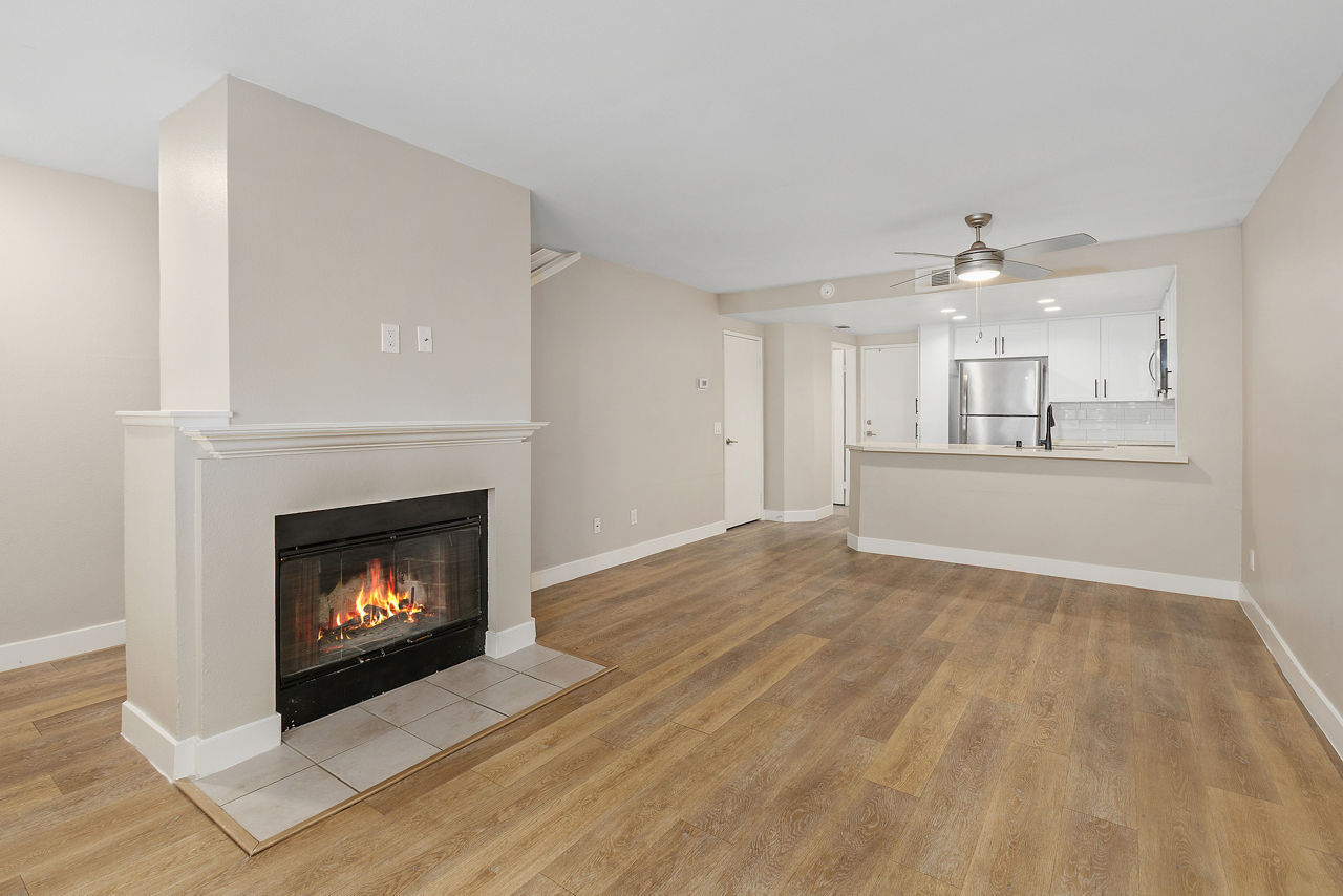 Promenade Terrace - Corona, CA - Living Room