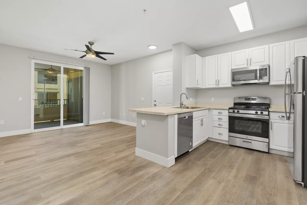 Ridgeview - Moreno Valley, CA - Living Room