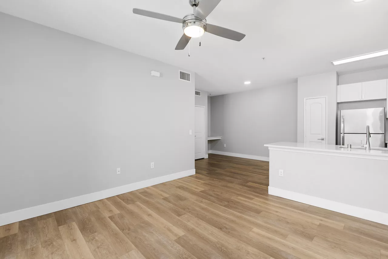 Ridgeview - Moreno Valley, CA - living room