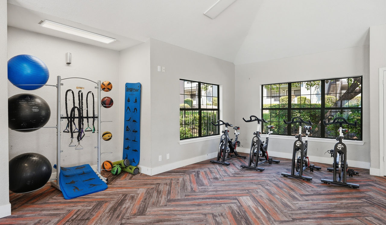 Gym at Slate Creek (3 of 3)