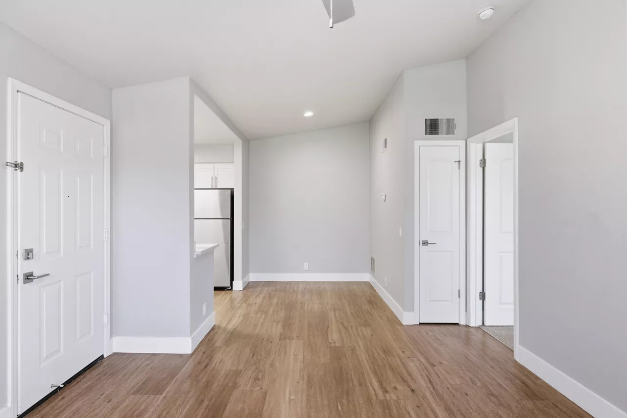 Slate Creek - Roseville, CA - dining room