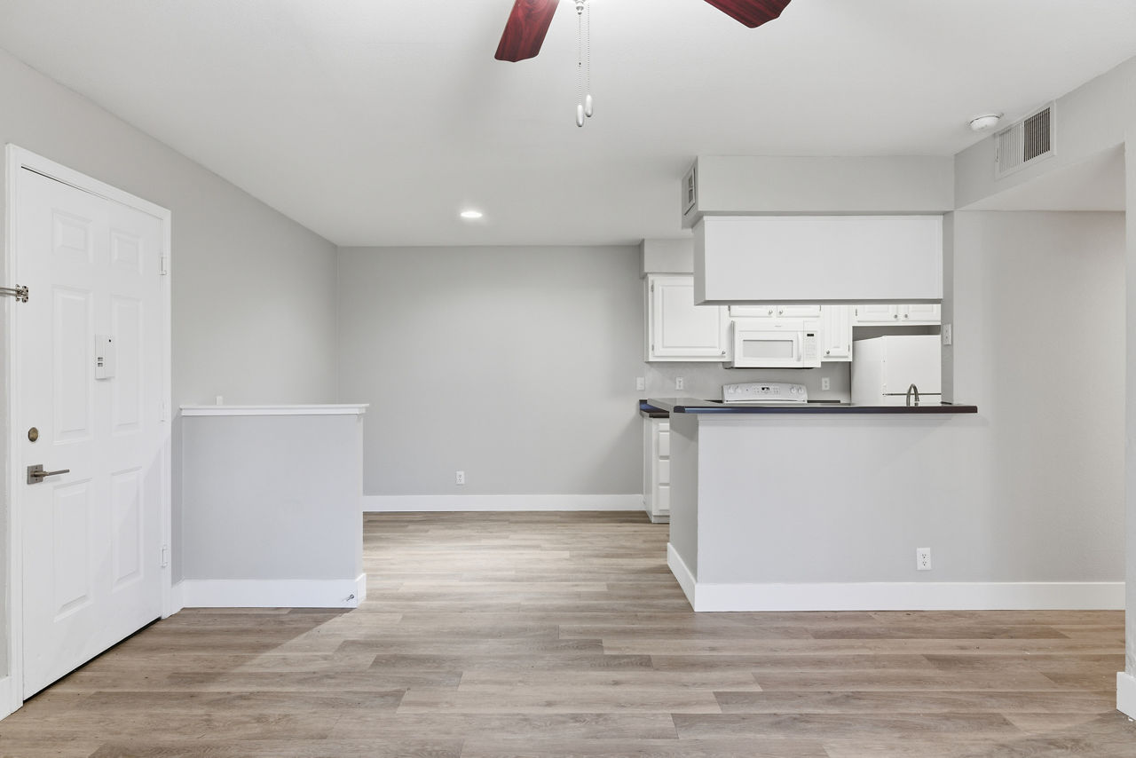 Slate Creek - Roseville, CA - dining room