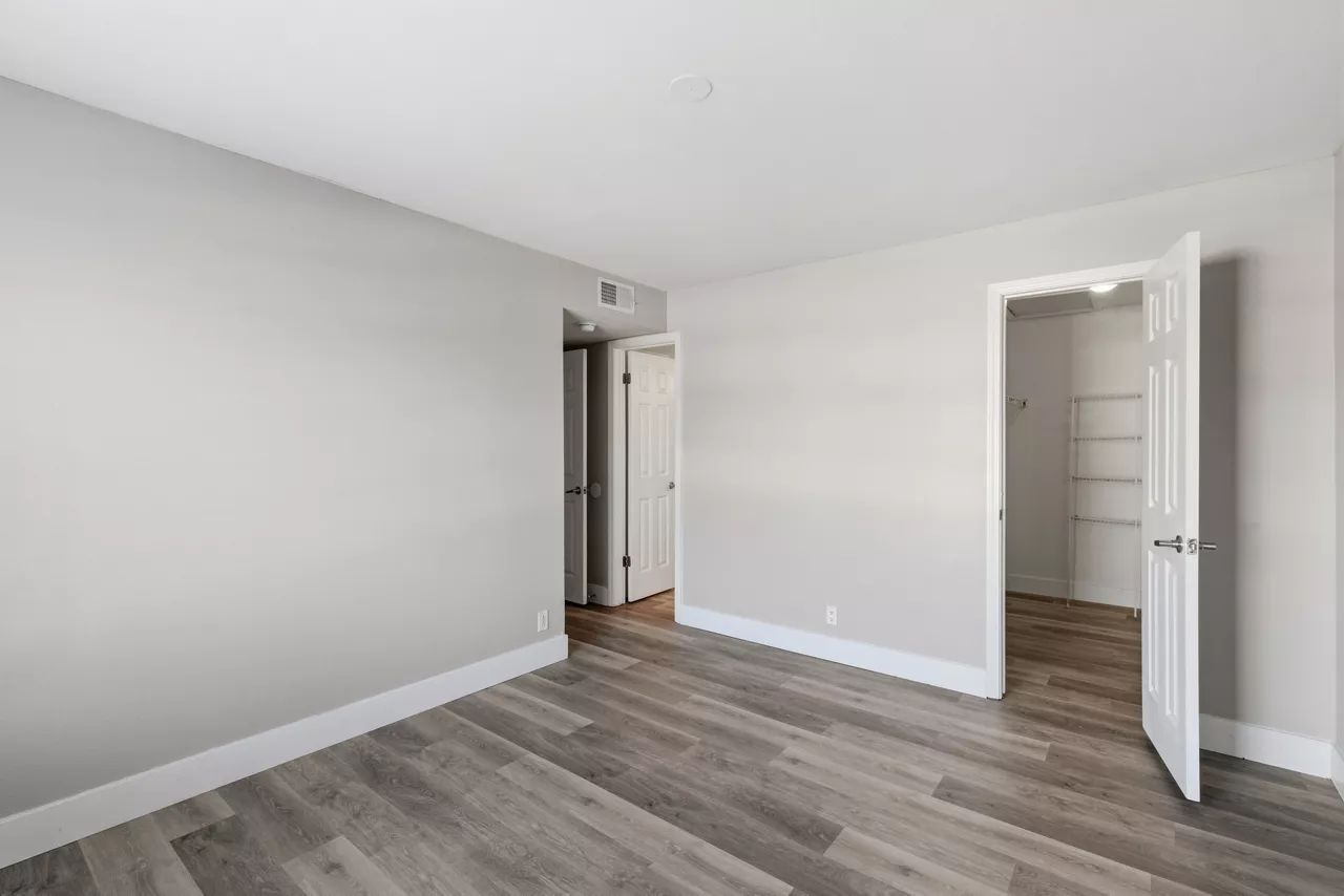 Slate Creek - Roseville, CA - bedroom