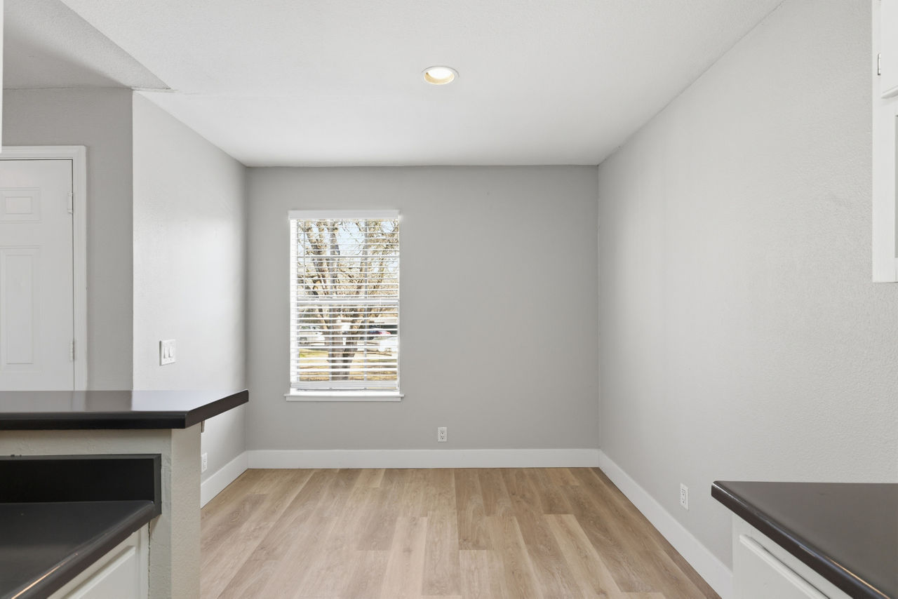 Slate Creek - Roseville, CA - dining room