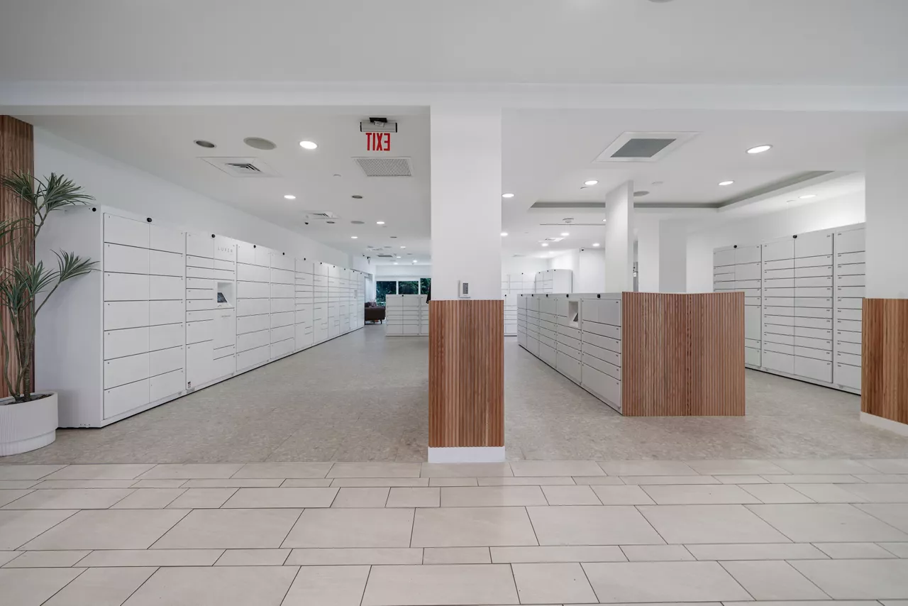 Southgate Towers - Miami, FL - package lockers