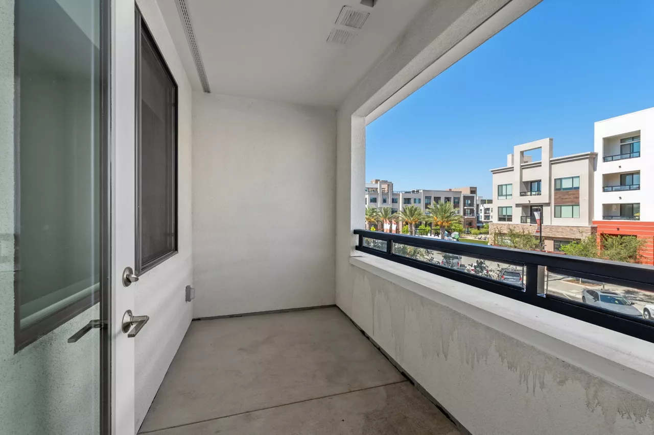 The Avalyn - Chula Vista, CA - Balcony