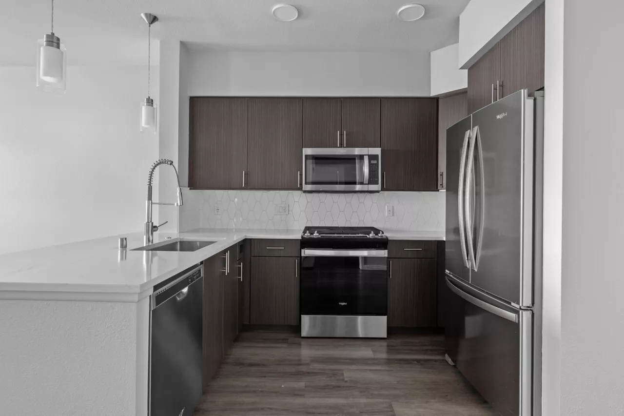 The Avalyn - Chula Vista, CA - Kitchen