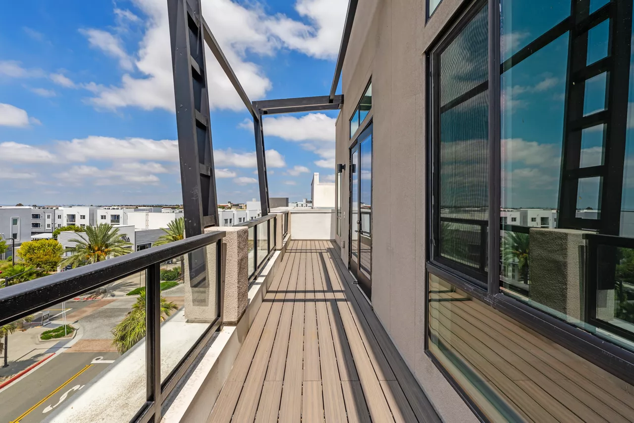 The Avalyn - Chula Vista, CA - Balcony