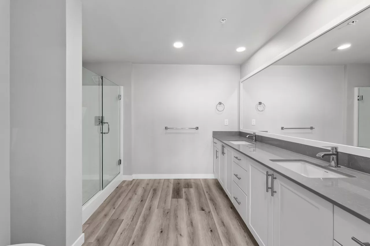 The Avalyn - Chula Vista, CA - Bathroom