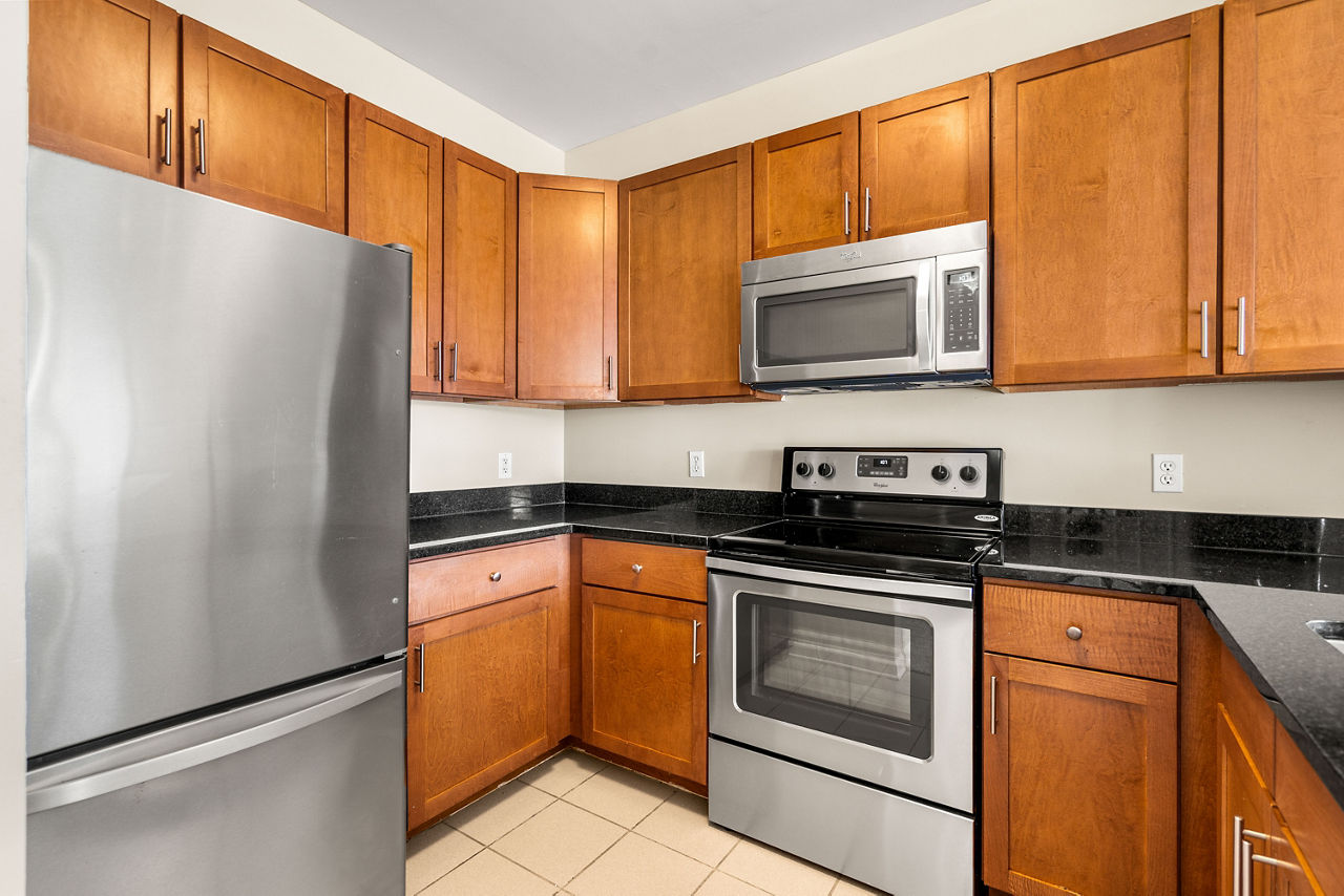 The Chase at Overlook Ridge - Revere, MA – Kitchen