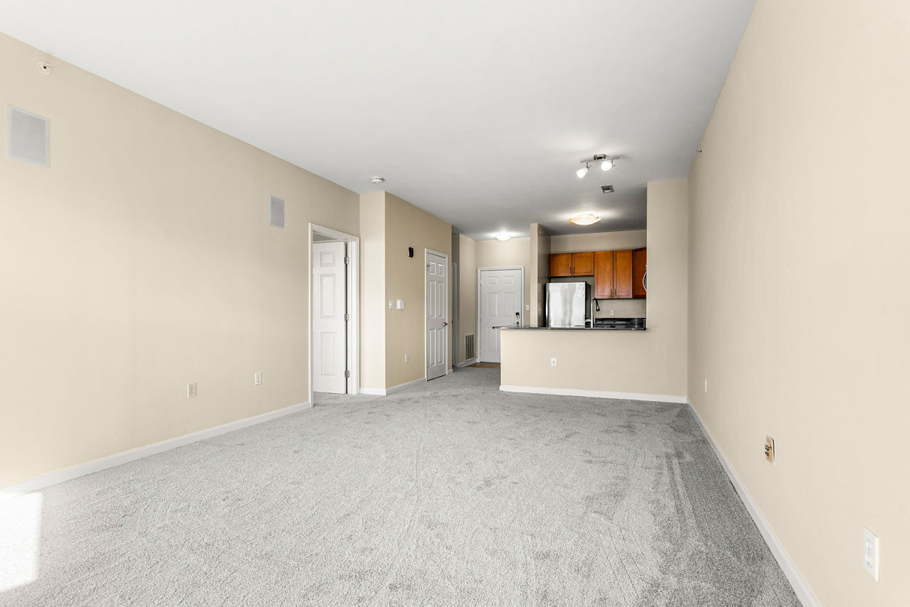 The Chase at Overlook Ridge - Revere, MA – Living Room