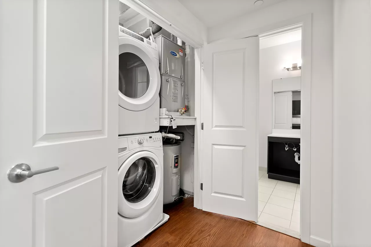 The Chase at Overlook Ridge - Revere, MA – Laundry