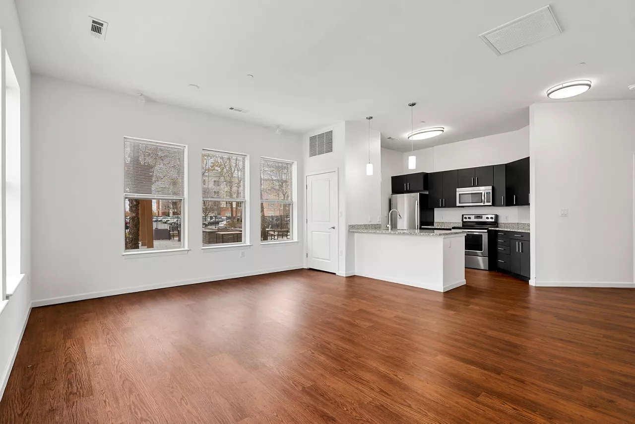 The Chase at Overlook Ridge - Revere, MA – Living Room