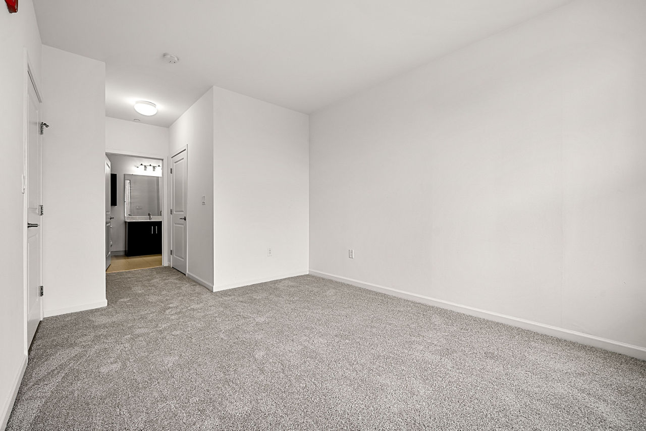 The Chase at Overlook Ridge - Revere, MA – Bedroom