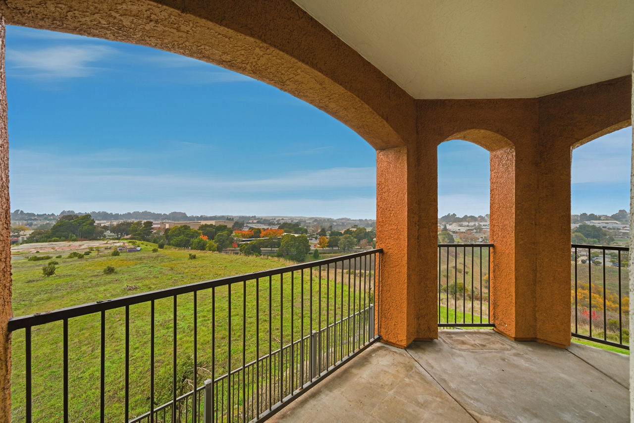 The Tides - Richmond, CA - balcony