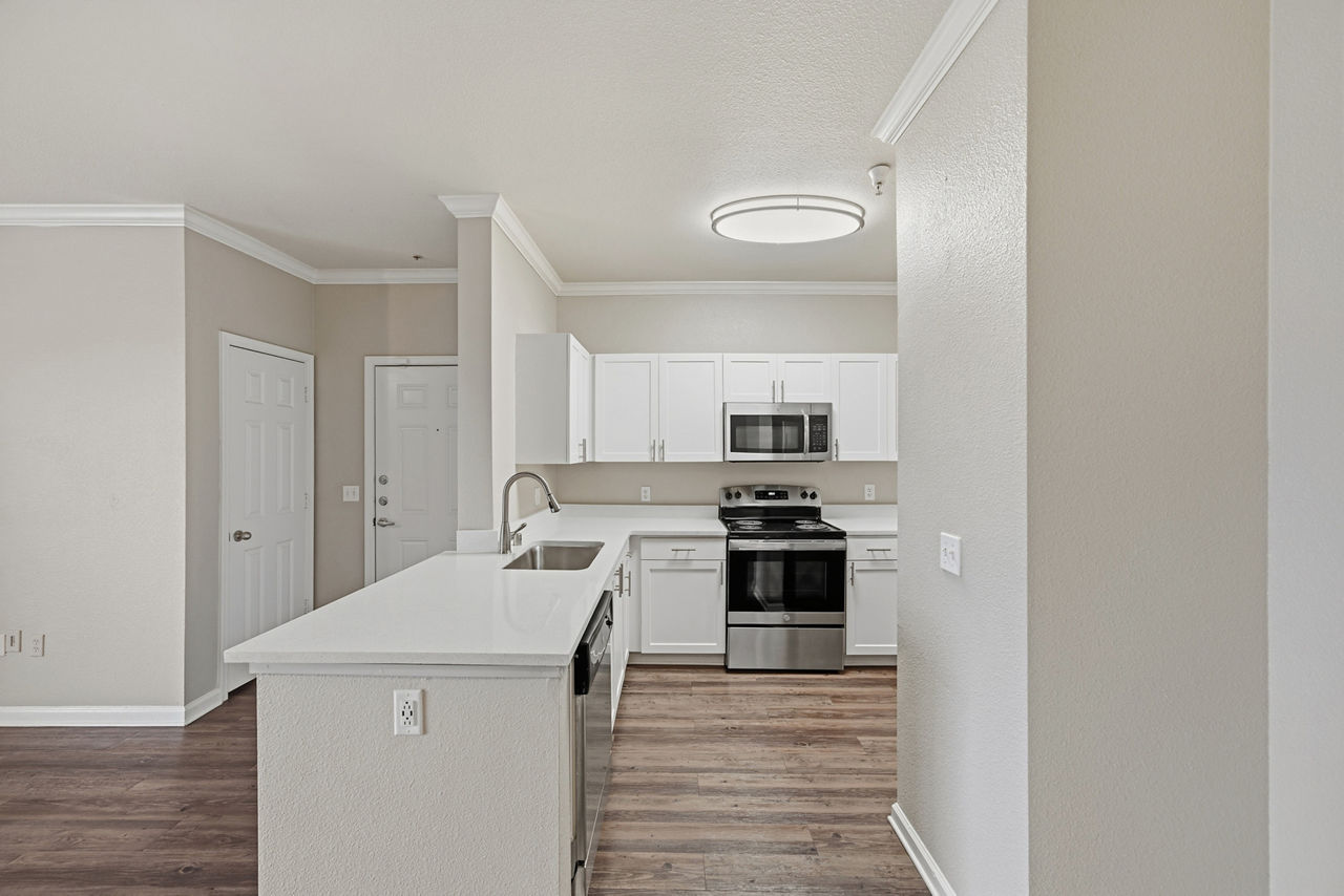 The Tides - Richmond, CA - kitchen