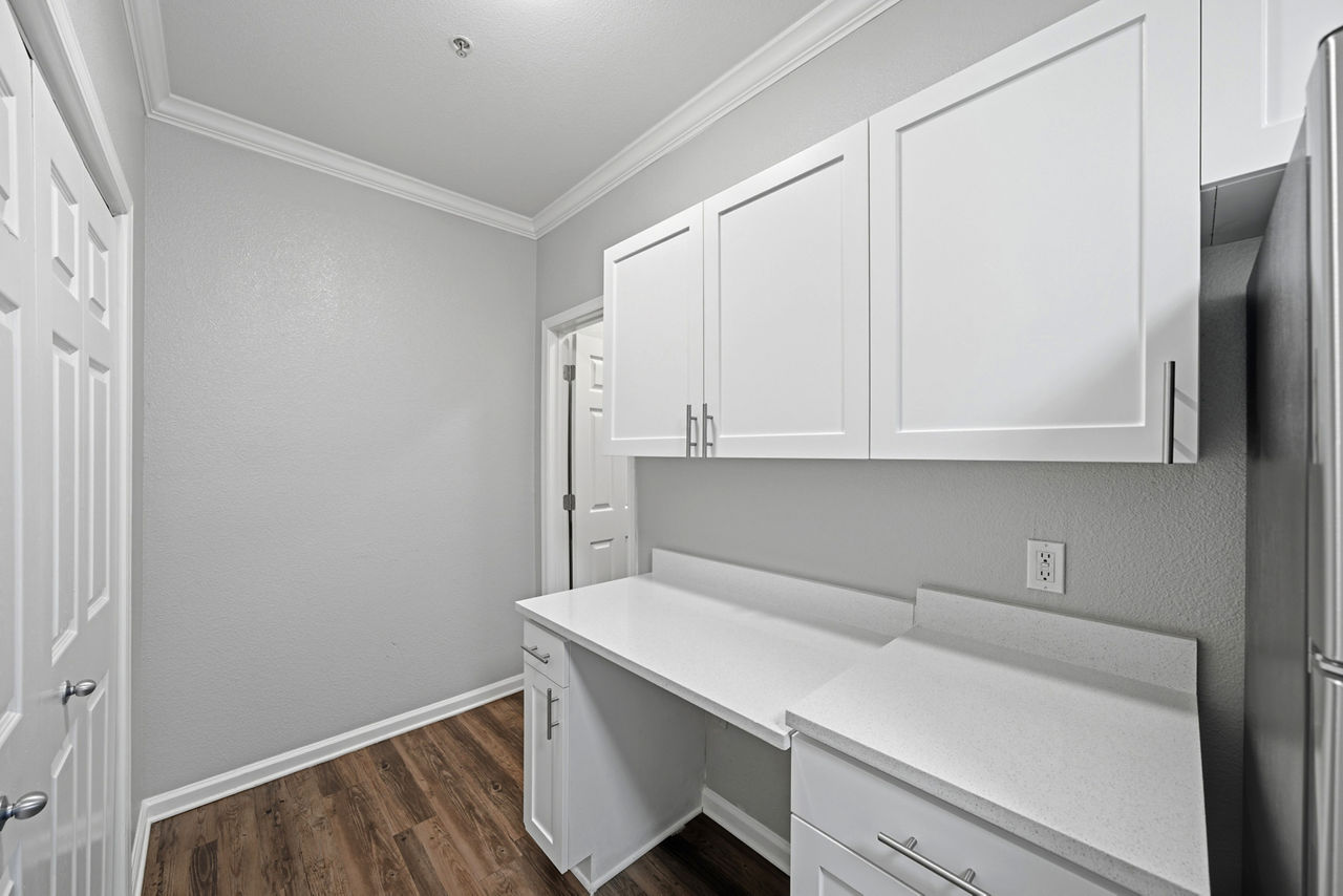 The Tides - Richmond, CA - kitchen