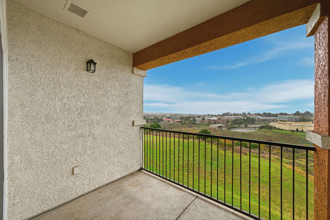 The Tides - Richmond, CA - balcony