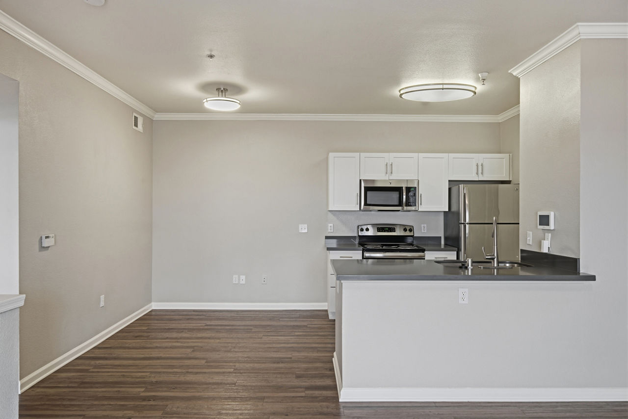 The Tides - Richmond, CA - kitchen