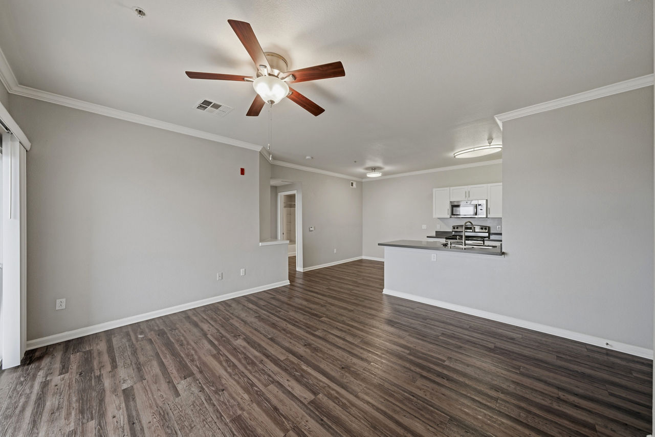 The Tides - Richmond, CA - living room