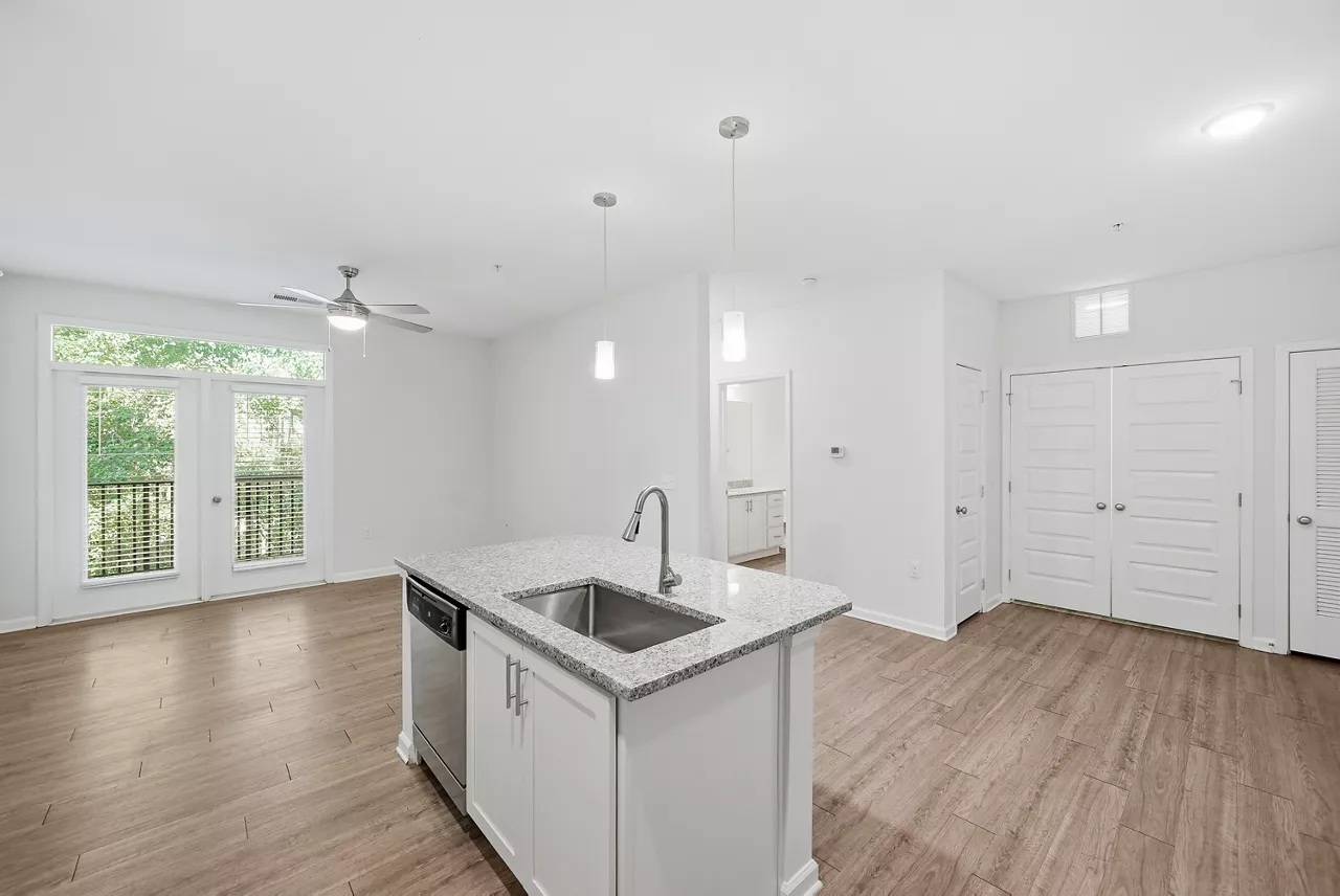 Treeline Timber Creek - Garner, NC - Kitchen