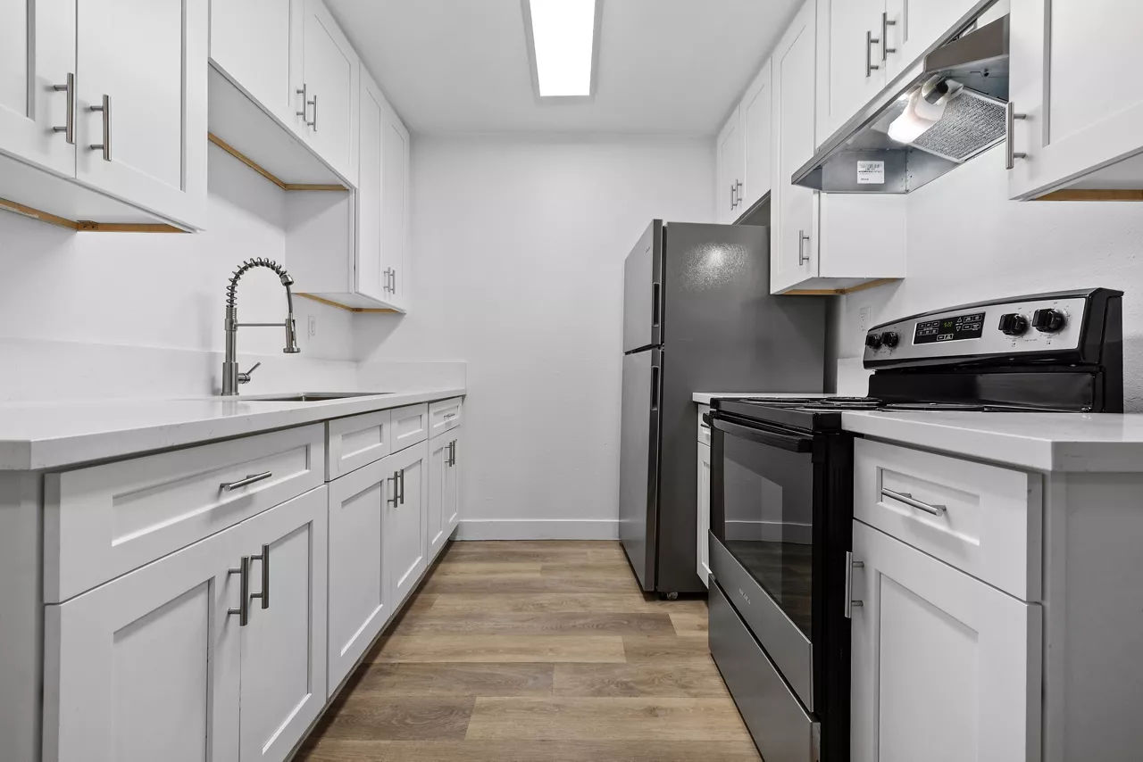 View Apartments in San Diego, CA - Kitchen