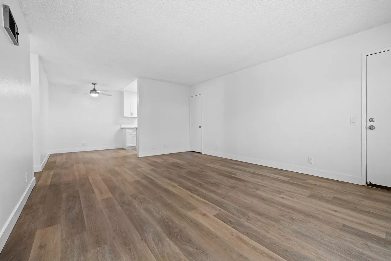 View Apartments in San Diego, CA - Living Room