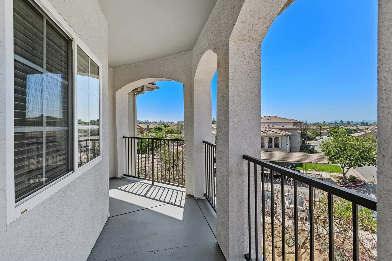 Villas at Towngate - Moreno Valley, CA - balcony