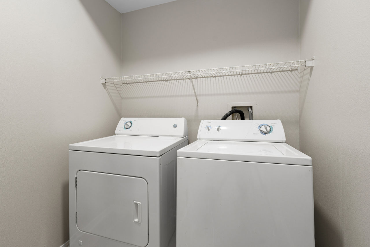 Villas at Towngate - Moreno Valley, CA - Laundry