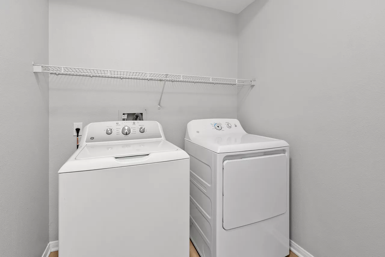 Villas at Towngate - Moreno Valley, CA - laundry