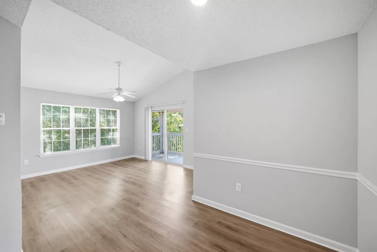 Windsor Falls - Raleigh, NC - Living room
