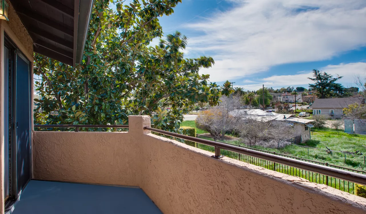 Hidden Cove - Escondido, CA - Balcony