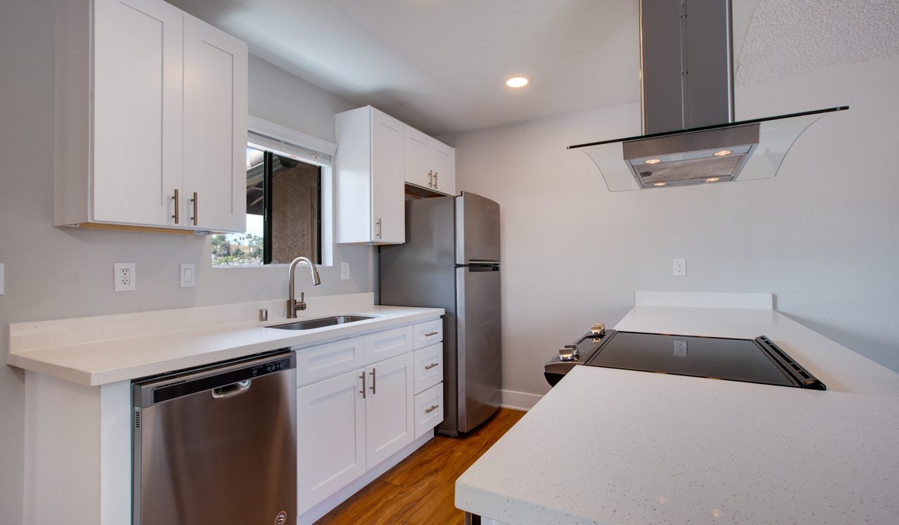 Hidden Cove - Escondido, CA - kitchen