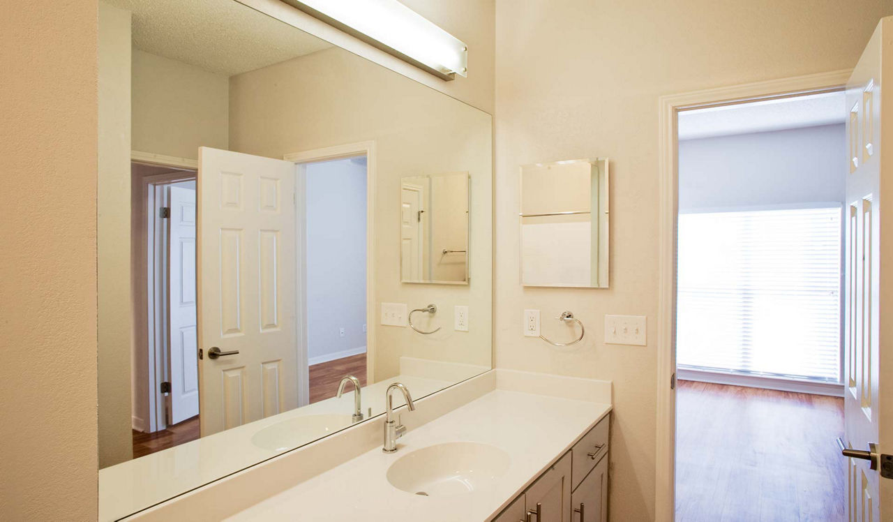 Hillmeade - Nashville, TN - Bathroom